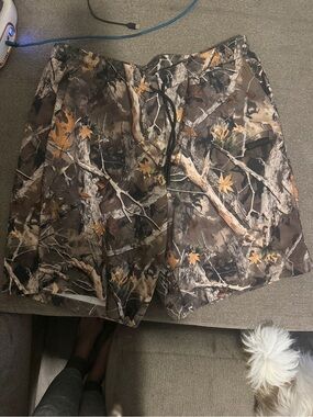 Men's Camouflage Cargo Shorts - Brown Camo